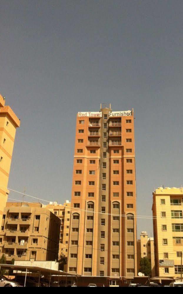 Red Tower Furnished Apartments Mahboula Eksteriør billede